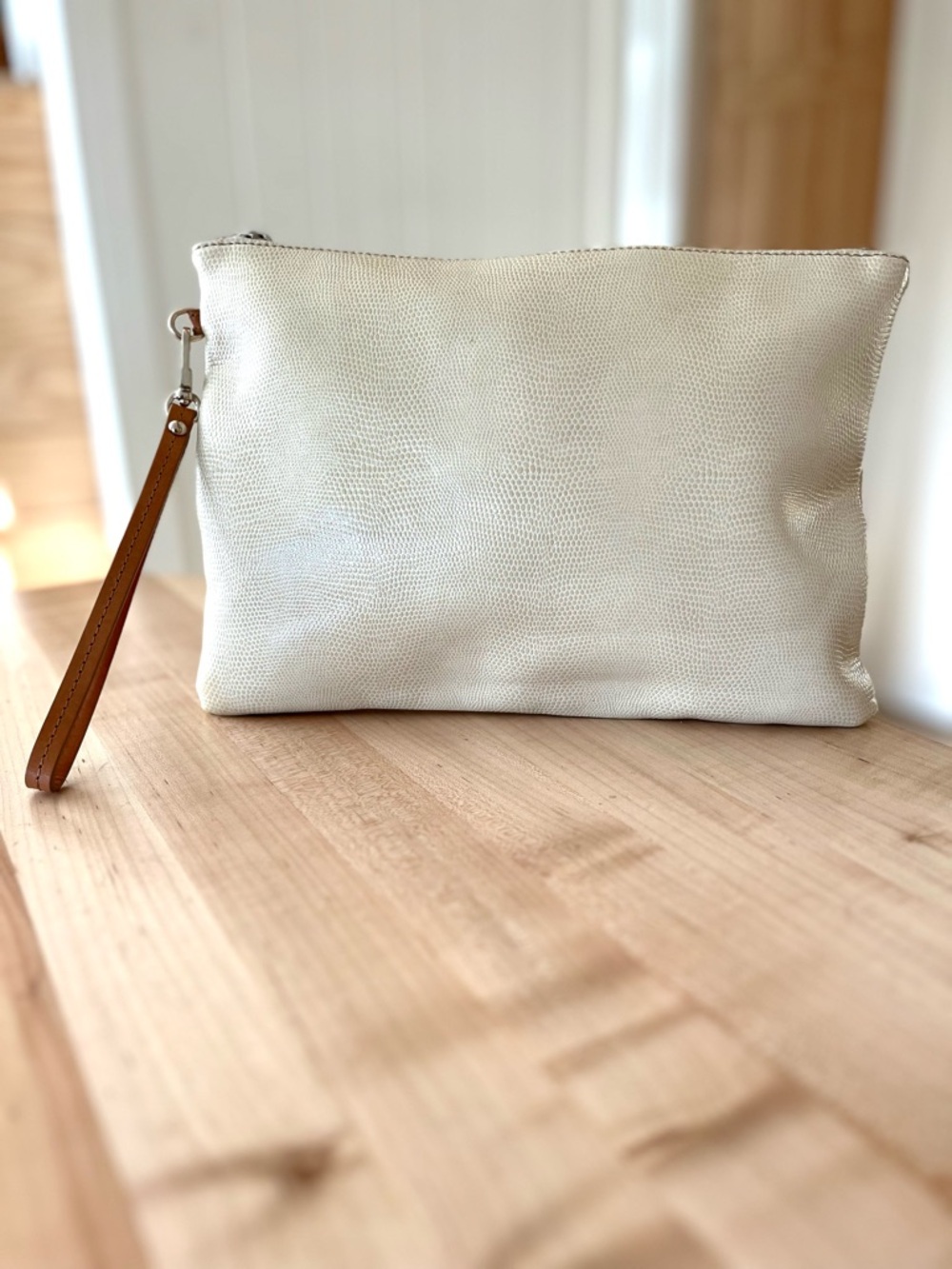 Banana Republic Elegant Cream Leather Clutch with Tan Strap, NWOT
